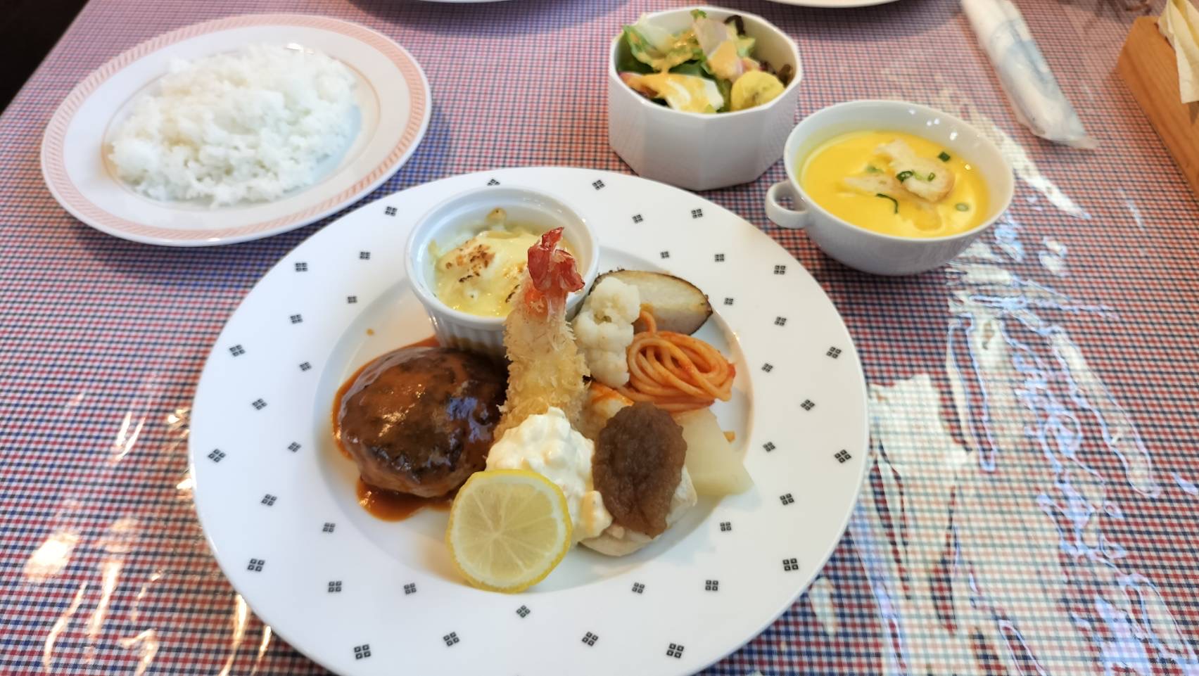 袖ヶ浦で見つけたおすすめランチスポット